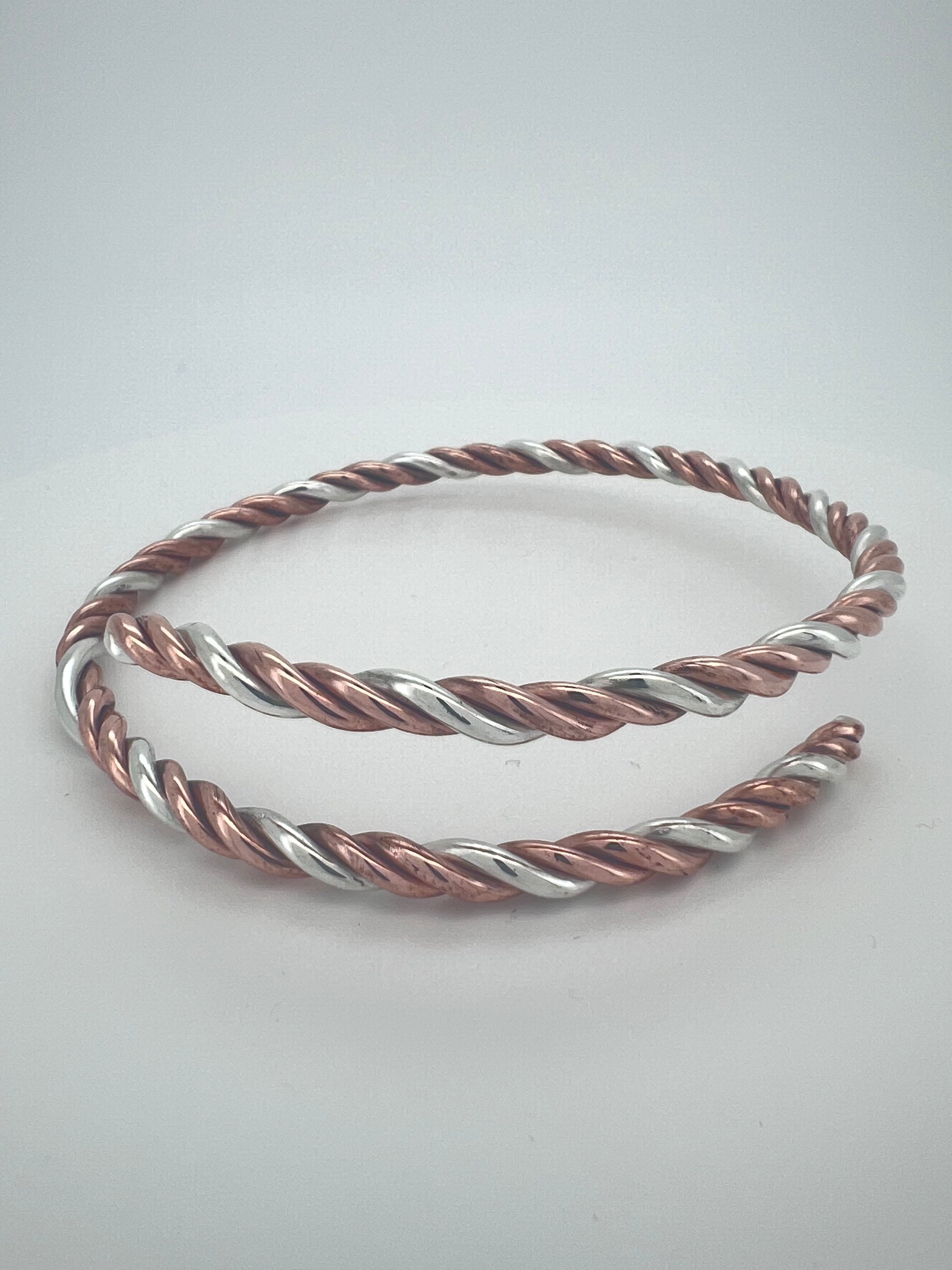 Más cobre que plata (2C1P)